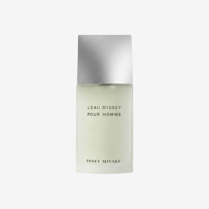 Issey Miyake L'eau d'Issey Pour Homme Parfümprobe – Flakon vor weißem Hintergrund